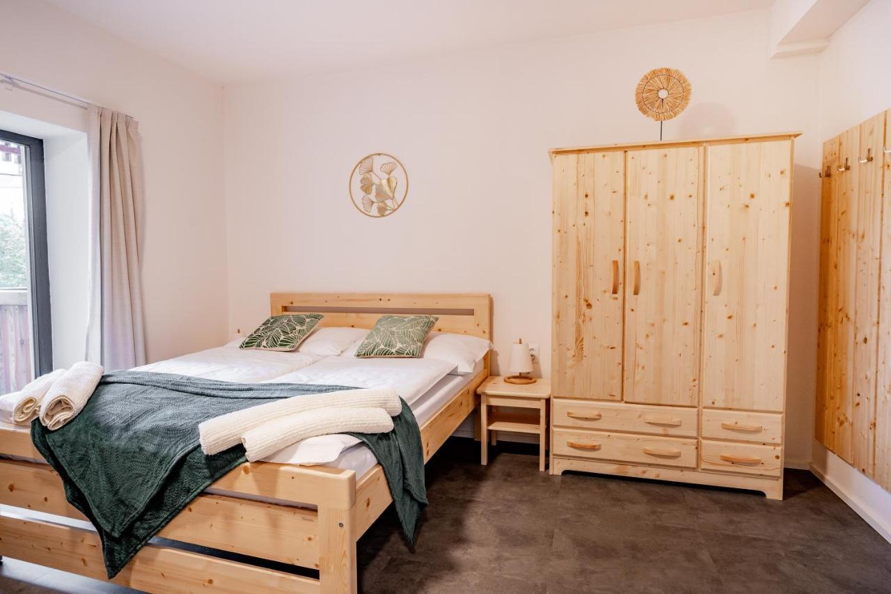 Apartmány NONE Branná Esterno foto