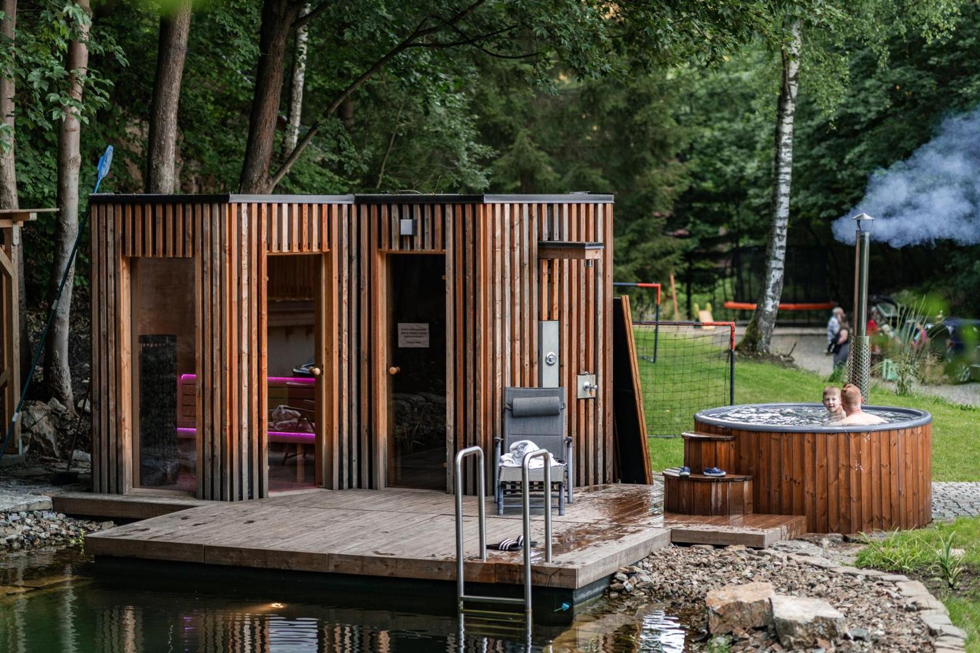 Apartmány NONE Branná Esterno foto