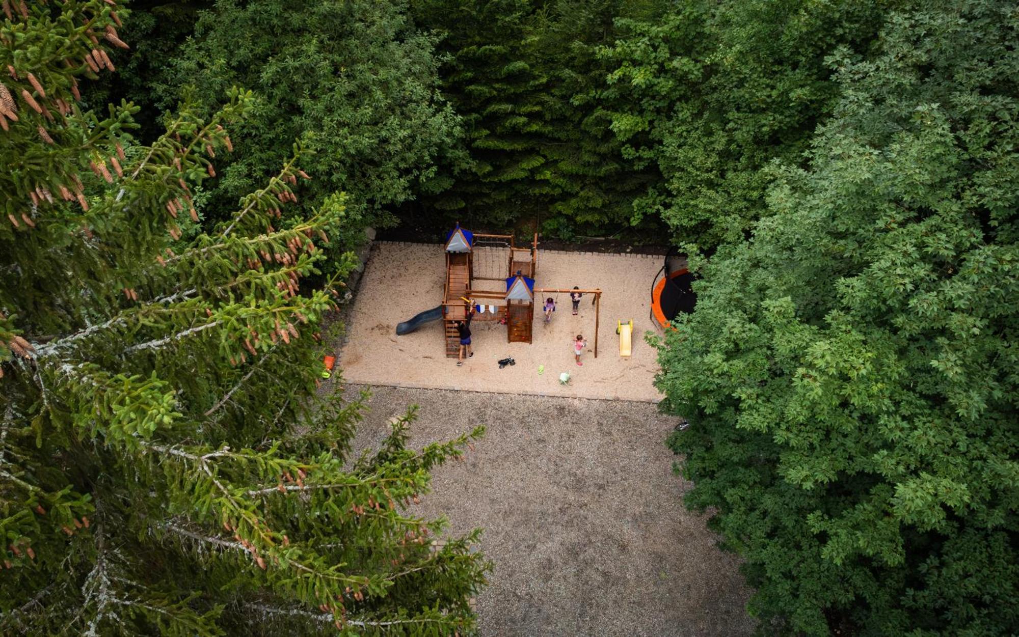 Apartmány NONE Branná Esterno foto