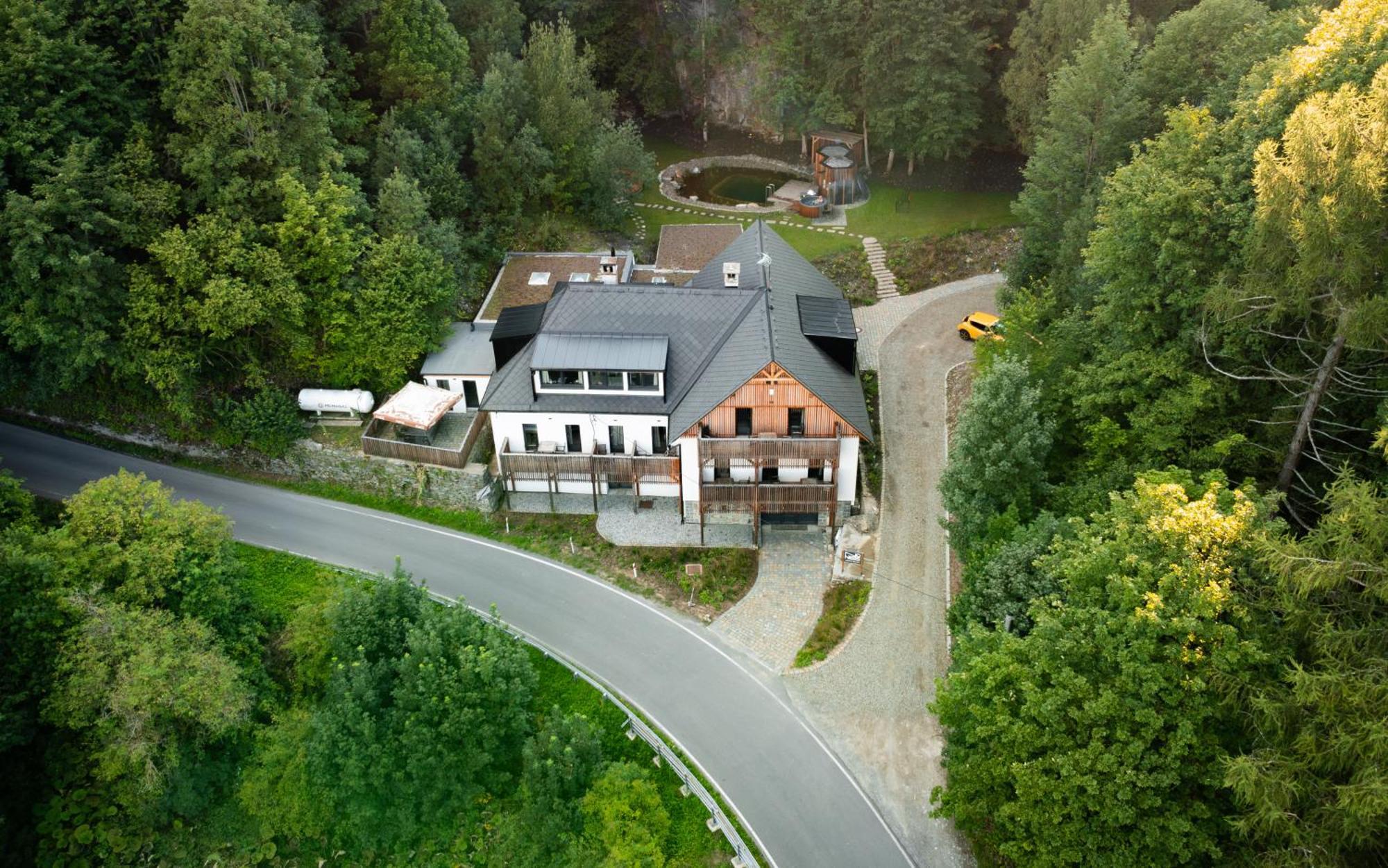 Apartmány NONE Branná Esterno foto